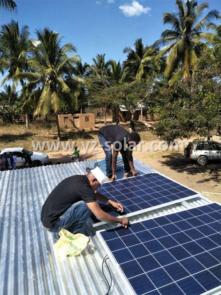 1.2KW Kenya Resident Corrugated Tin Roof Solar Mounting System