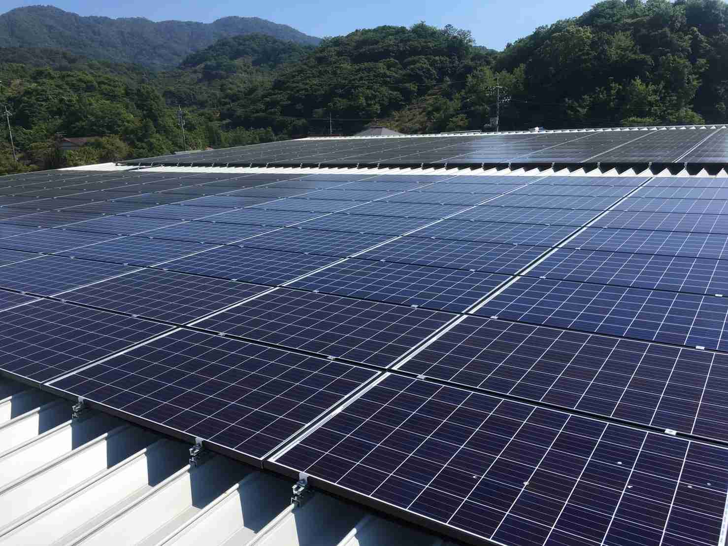 102KW Kliplock Tin Roof Solar Mounting System
